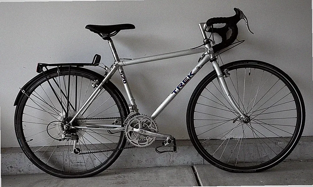 Vintage 1990 Trek 520 classic touring bicycle 43cm/700c silver, excellent shape